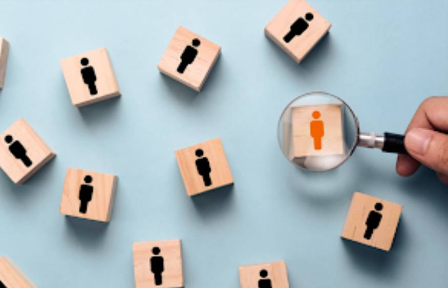 Retained search